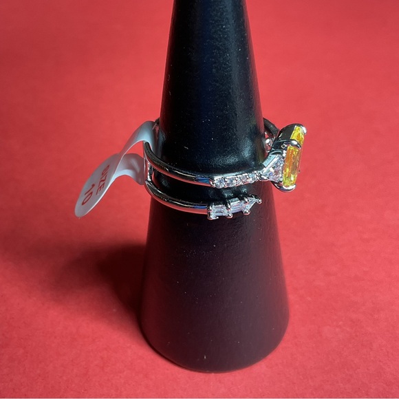 ⭐️Bomb Party RBP5946 “It’s Just Us” Lemon Cubic Zirconia Rhodium Sz 10 Ring NWT - Picture 2 of 5